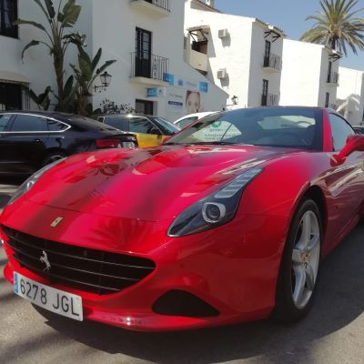Ferrari de alquiler en Málaga